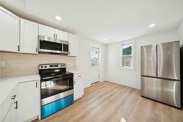 216 Whipple St, Squirrel Hill, PA 15218