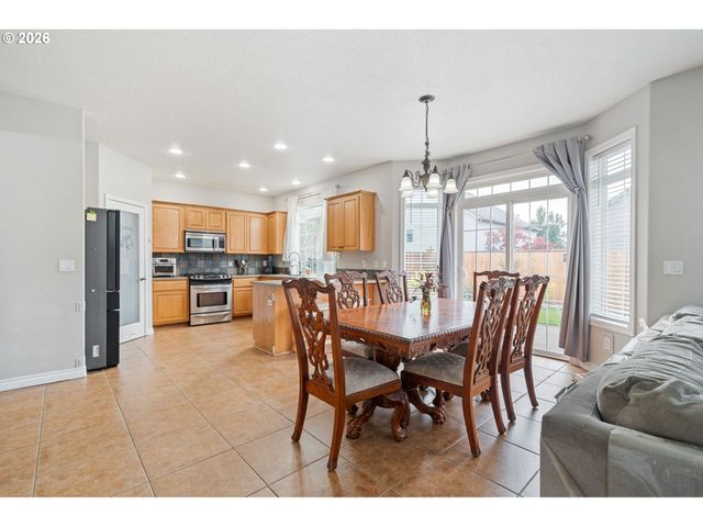 1831 N 8TH Way, Ridgefield, WA 98642