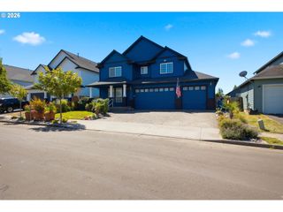1831 N 8TH Way, Ridgefield, WA 98642