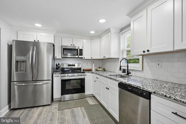 501 RHOADS AVE, Haddonfield, NJ 08033