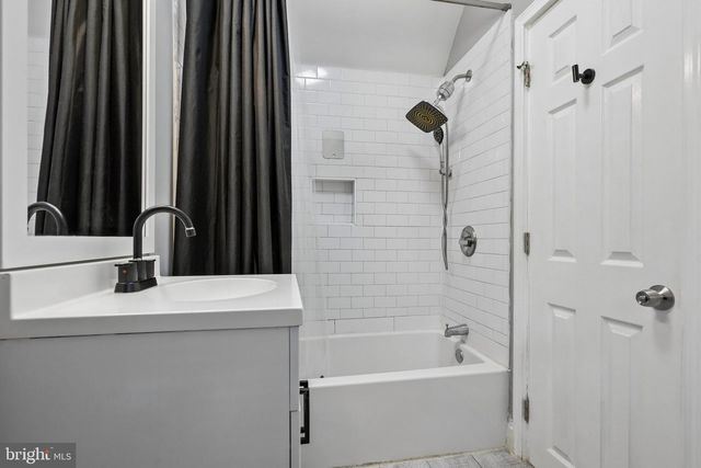 501 RHOADS AVE, Haddonfield, NJ 08033