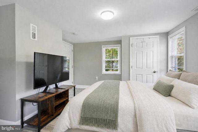 501 RHOADS AVE, Haddonfield, NJ 08033
