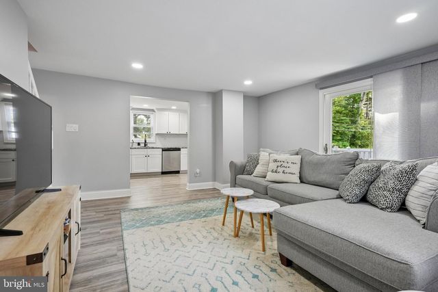 501 RHOADS AVE, Haddonfield, NJ 08033