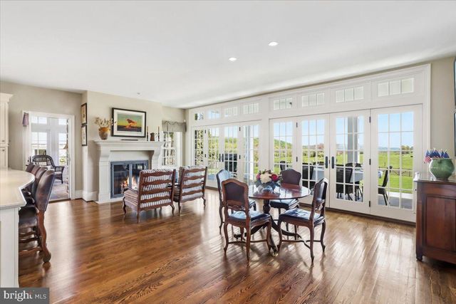 182 TRYTHALL RD, Elverson, PA 19520