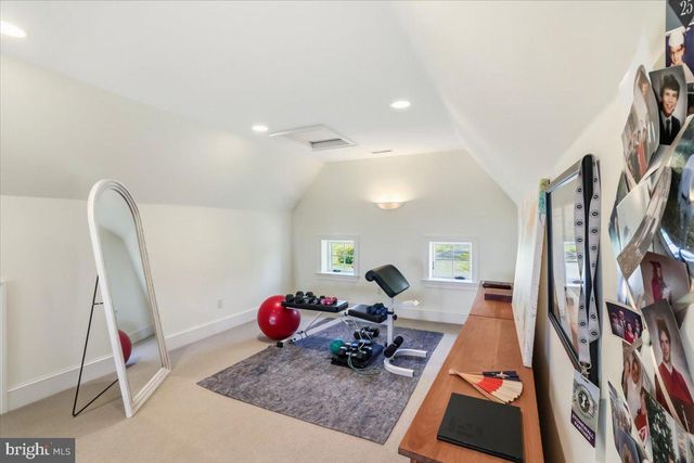 182 TRYTHALL RD, Elverson, PA 19520