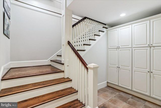 182 TRYTHALL RD, Elverson, PA 19520