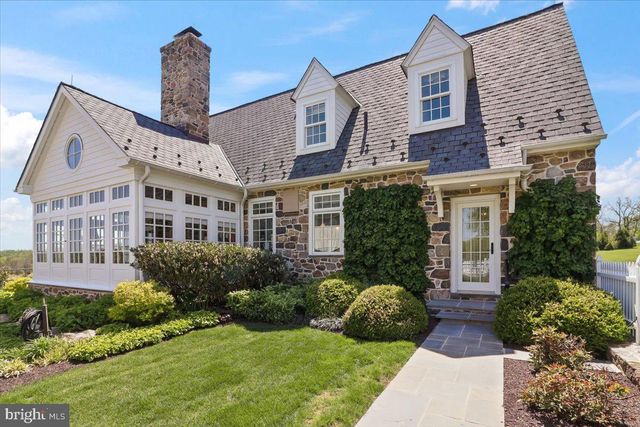182 TRYTHALL RD, Elverson, PA 19520