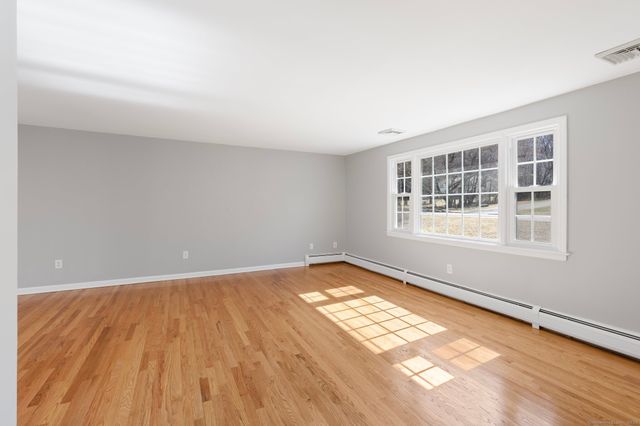 115 Chimney Sweep Hill Road, Glastonbury, CT 06033