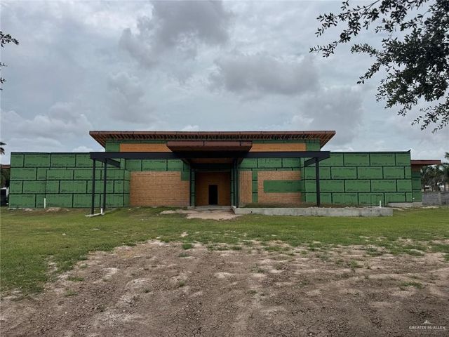 1002 W Moore Road, Pharr, TX 78577