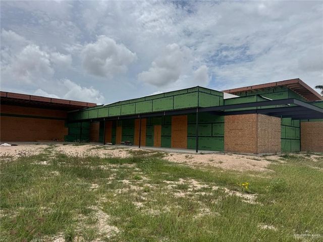 1002 W Moore Road, Pharr, TX 78577