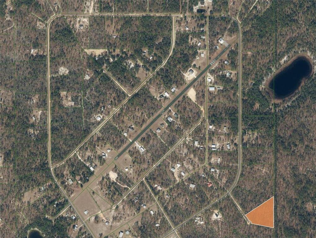 112 MELROSE LANDING COURT, Hawthorne, FL 32640