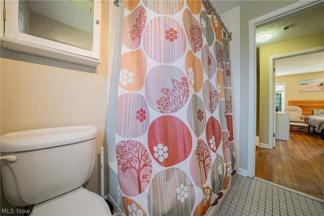 2684 Wooster Road, Rocky River, OH 44116