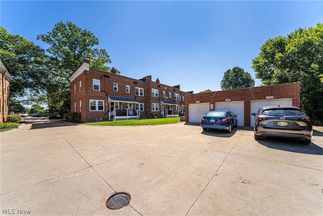 2684 Wooster Road, Rocky River, OH 44116