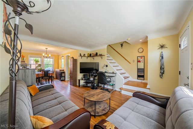 2684 Wooster Road, Rocky River, OH 44116