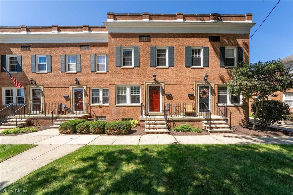 2684 Wooster Road, Rocky River, OH 44116