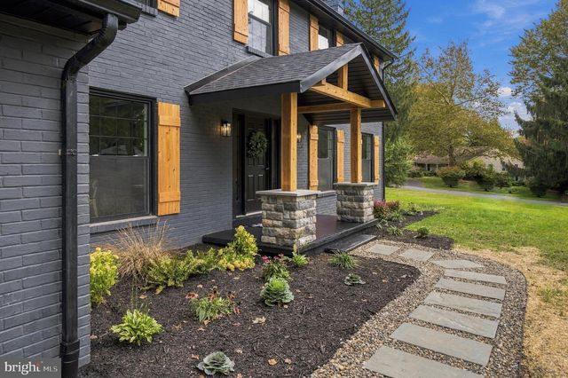 3810 VALLEY BROOK DR, Wilmington, DE 19808