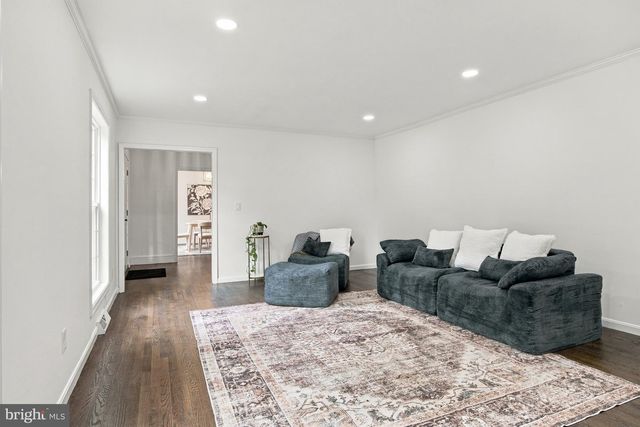 3810 VALLEY BROOK DR, Wilmington, DE 19808