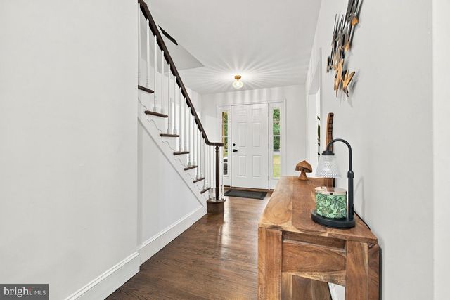 3810 VALLEY BROOK DR, Wilmington, DE 19808