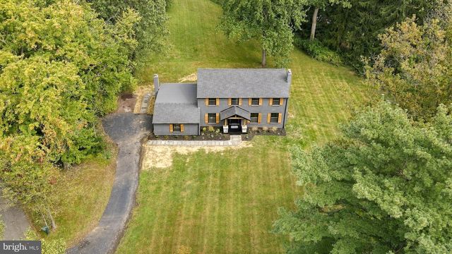 3810 VALLEY BROOK DR, Wilmington, DE 19808