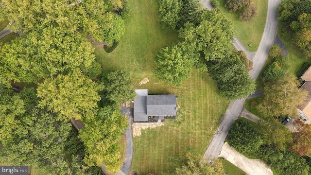 3810 VALLEY BROOK DR, Wilmington, DE 19808