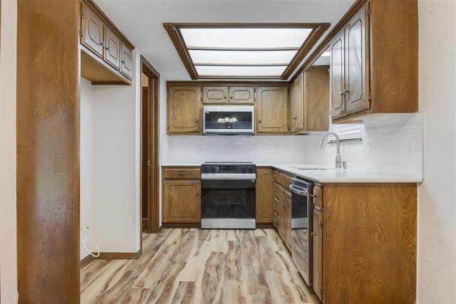 733 Mallard Avenue, Edmond, OK 73003