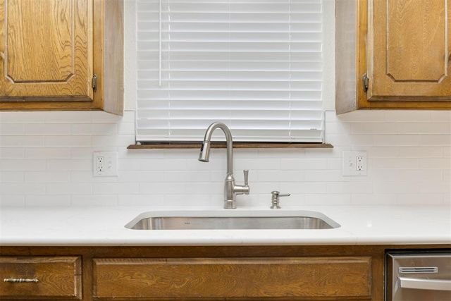 733 Mallard Avenue, Edmond, OK 73003