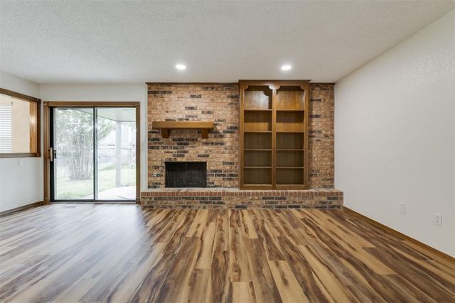 733 Mallard Avenue, Edmond, OK 73003