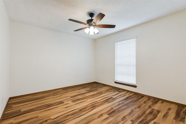 733 Mallard Avenue, Edmond, OK 73003