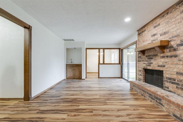 733 Mallard Avenue, Edmond, OK 73003