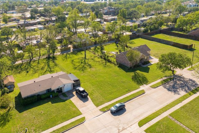 468 Pittman Street, Richardson, TX 75081