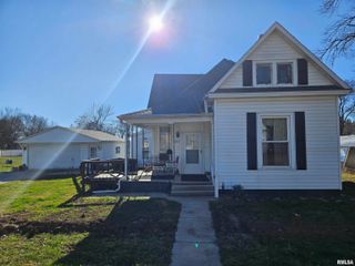 211 W MULBERRY, San Jose, IL 62682