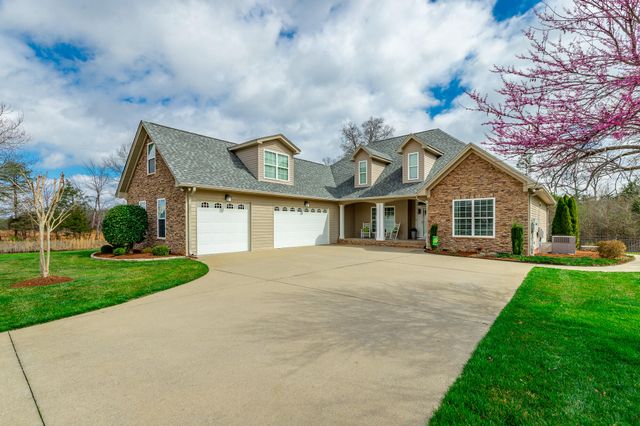 8168 Trout Lily Drive, Ooltewah, TN 37363