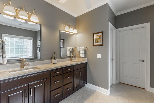 8168 Trout Lily Drive, Ooltewah, TN 37363