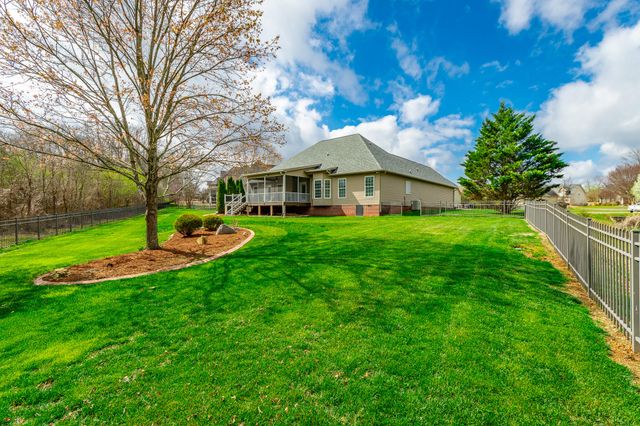 8168 Trout Lily Drive, Ooltewah, TN 37363