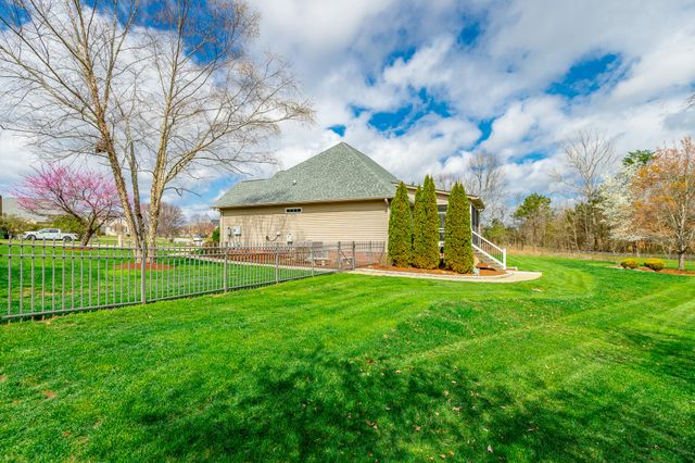 8168 Trout Lily Drive, Ooltewah, TN 37363