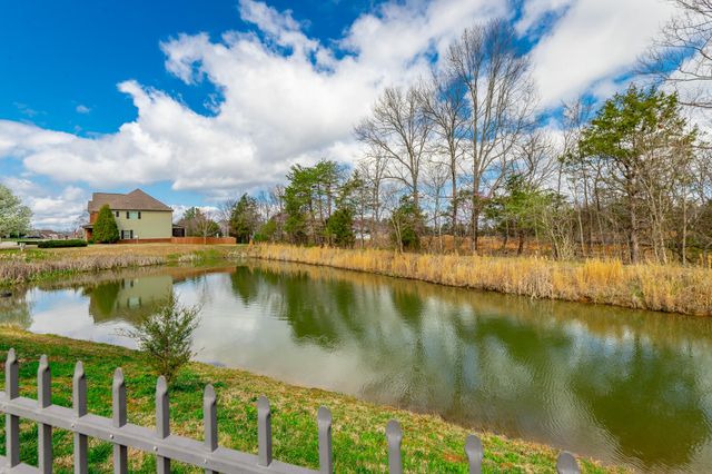 8168 Trout Lily Drive, Ooltewah, TN 37363