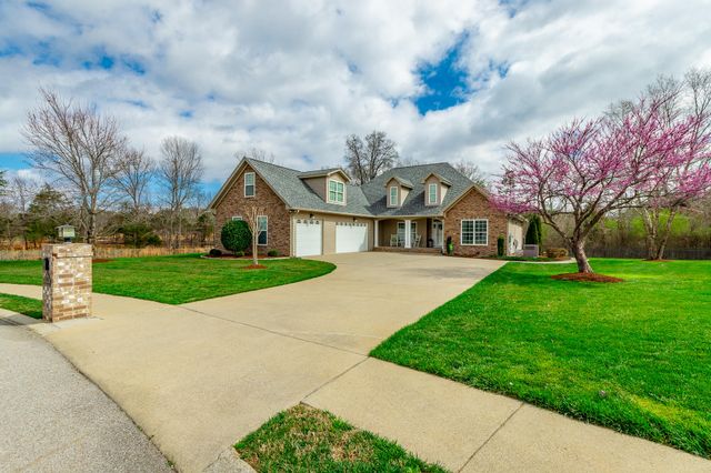 8168 Trout Lily Drive, Ooltewah, TN 37363