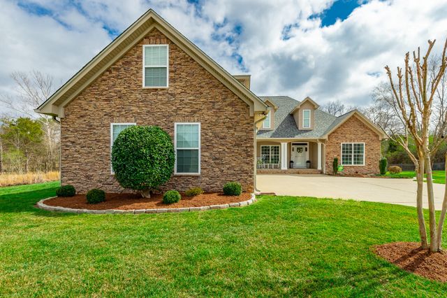 8168 Trout Lily Drive, Ooltewah, TN 37363
