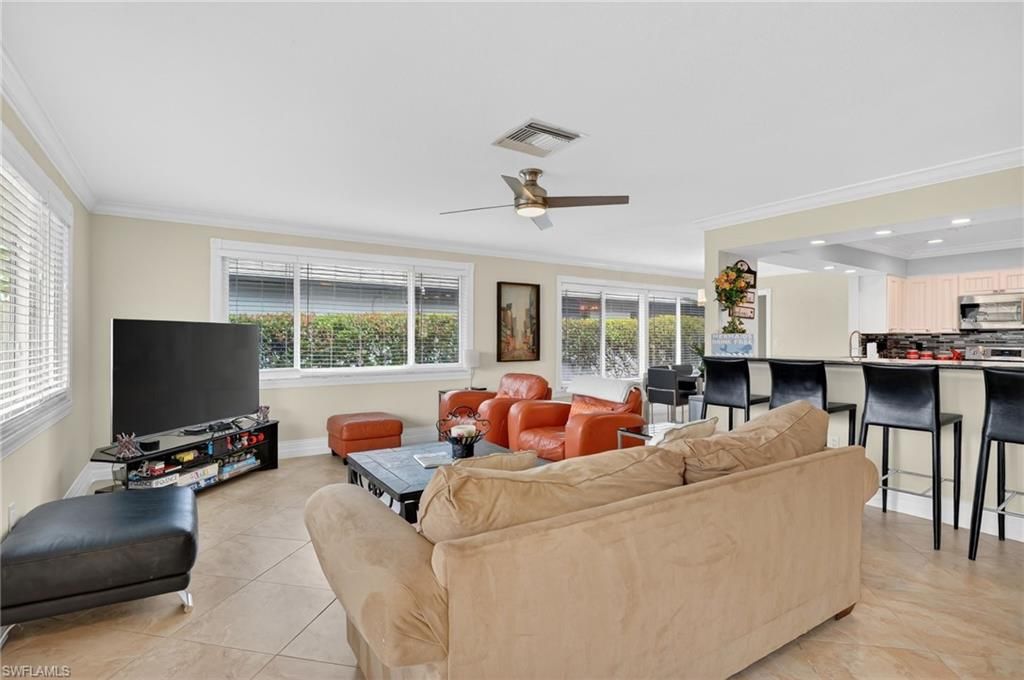 533 98th AVE N, NAPLES, FL 34108 — photo 3
