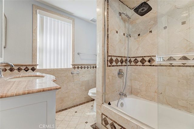 14537 Wyandotte, Van Nuys, CA 91405