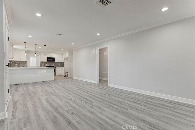14537 Wyandotte, Van Nuys, CA 91405