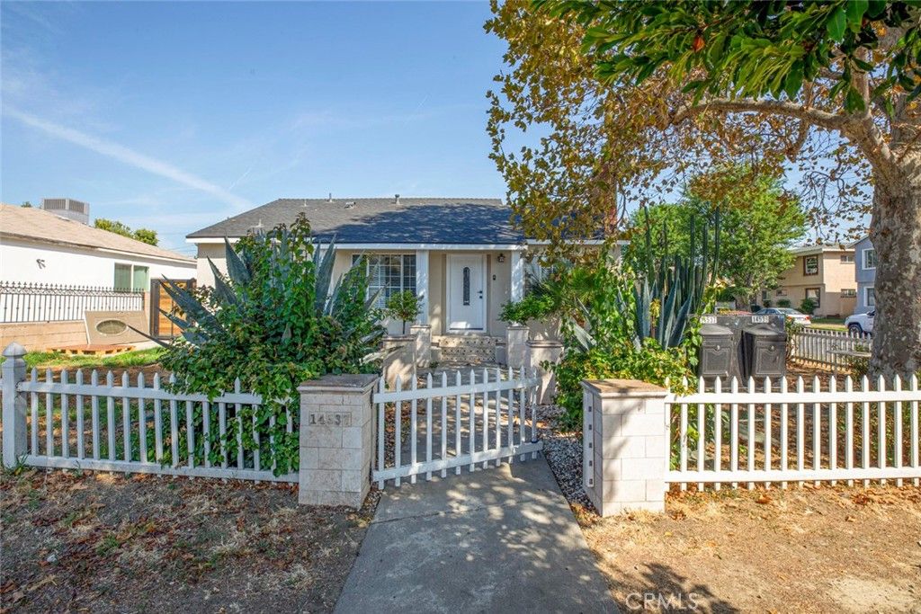 14537 Wyandotte, Van Nuys, CA 91405