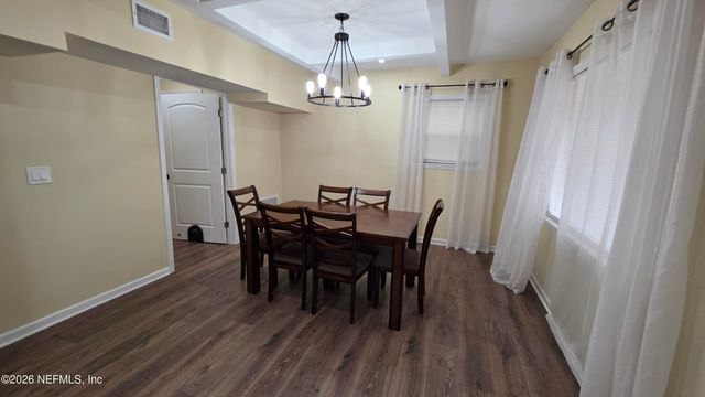 86060 HILL VALLEY Avenue, Yulee, FL 32097