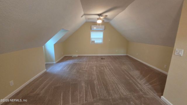 86060 HILL VALLEY Avenue, Yulee, FL 32097