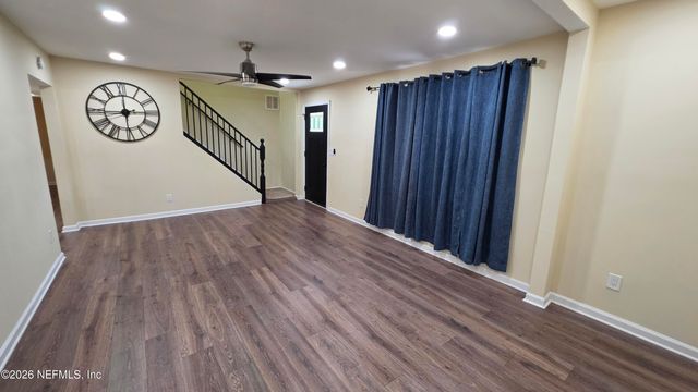 86060 HILL VALLEY Avenue, Yulee, FL 32097