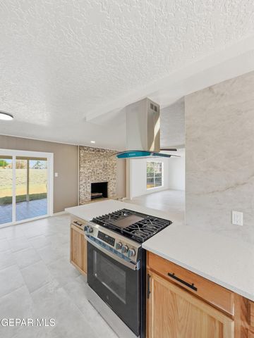 5317 CORNELL Avenue, El Paso, TX 79924