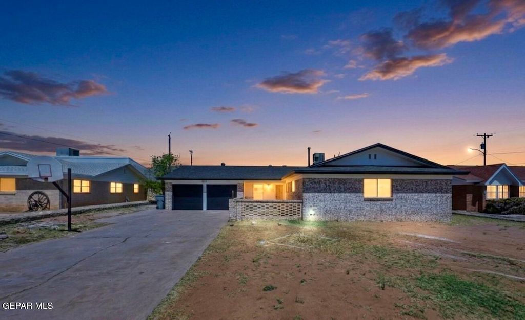 5317 CORNELL Avenue, El Paso, TX 79924