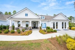 99 Tufted Grass Way, Richmond Hill, GA 31324