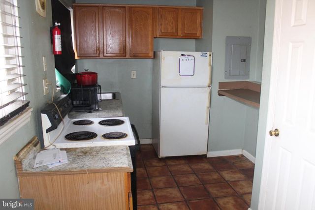 236 VARNUM ST NE, Washington, DC 20011