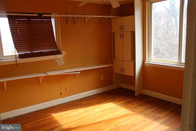 236 VARNUM ST NE, Washington, DC 20011